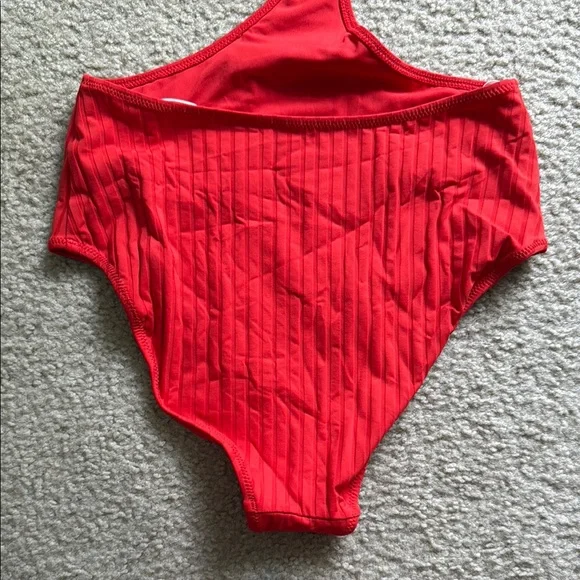 Aerie Red Ribbed Cut-Out Monokini - Picture 5 of 7